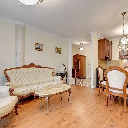 Apartman Apartinfo Center